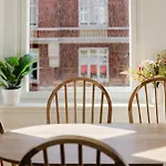 Stunning 6-pax Apartment Copenhagen