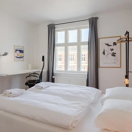 Stunning 6-pax Apartment